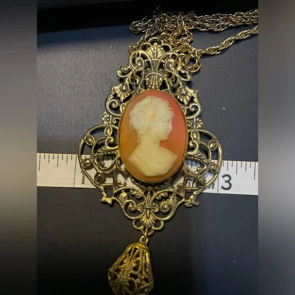 Large Vintage Filigree Cameo Pendant On Double 20” Chains Victorian Revival - Picture 5 of 7